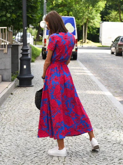 Linda | Stylowe sukienki w kwity na każdą okazję